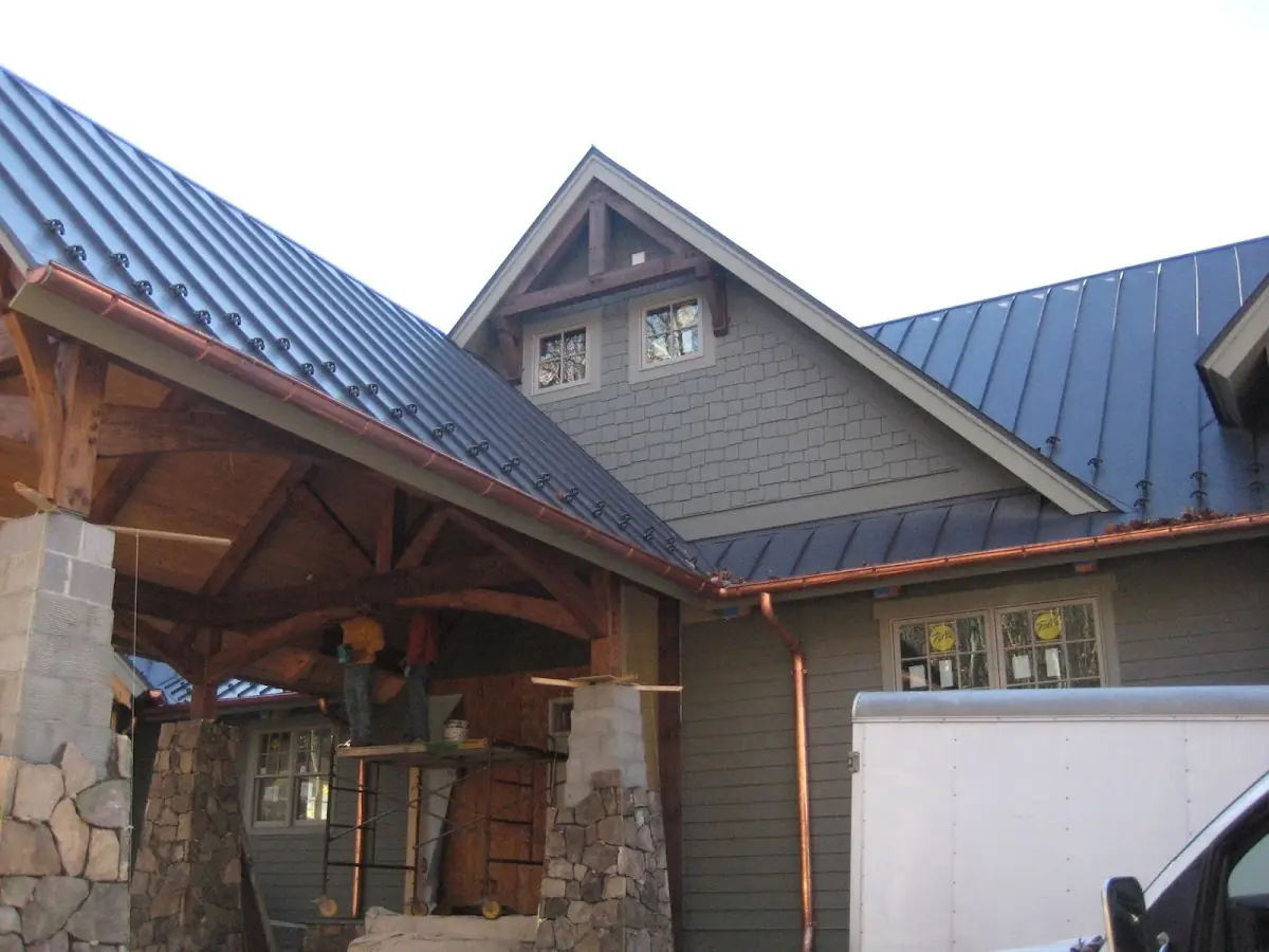 Craftsman Roofing team delivering quality roofing work in Linden Heights